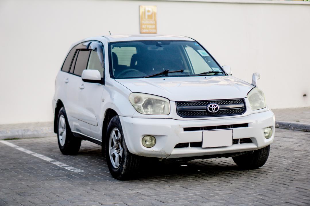 TOYOTA RAV 4